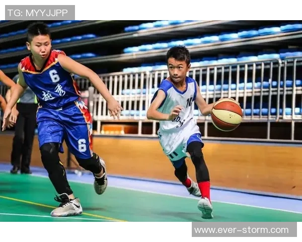 广州篮球队拼搏历程揭秘努力与荣耀交织的锦标赛之旅